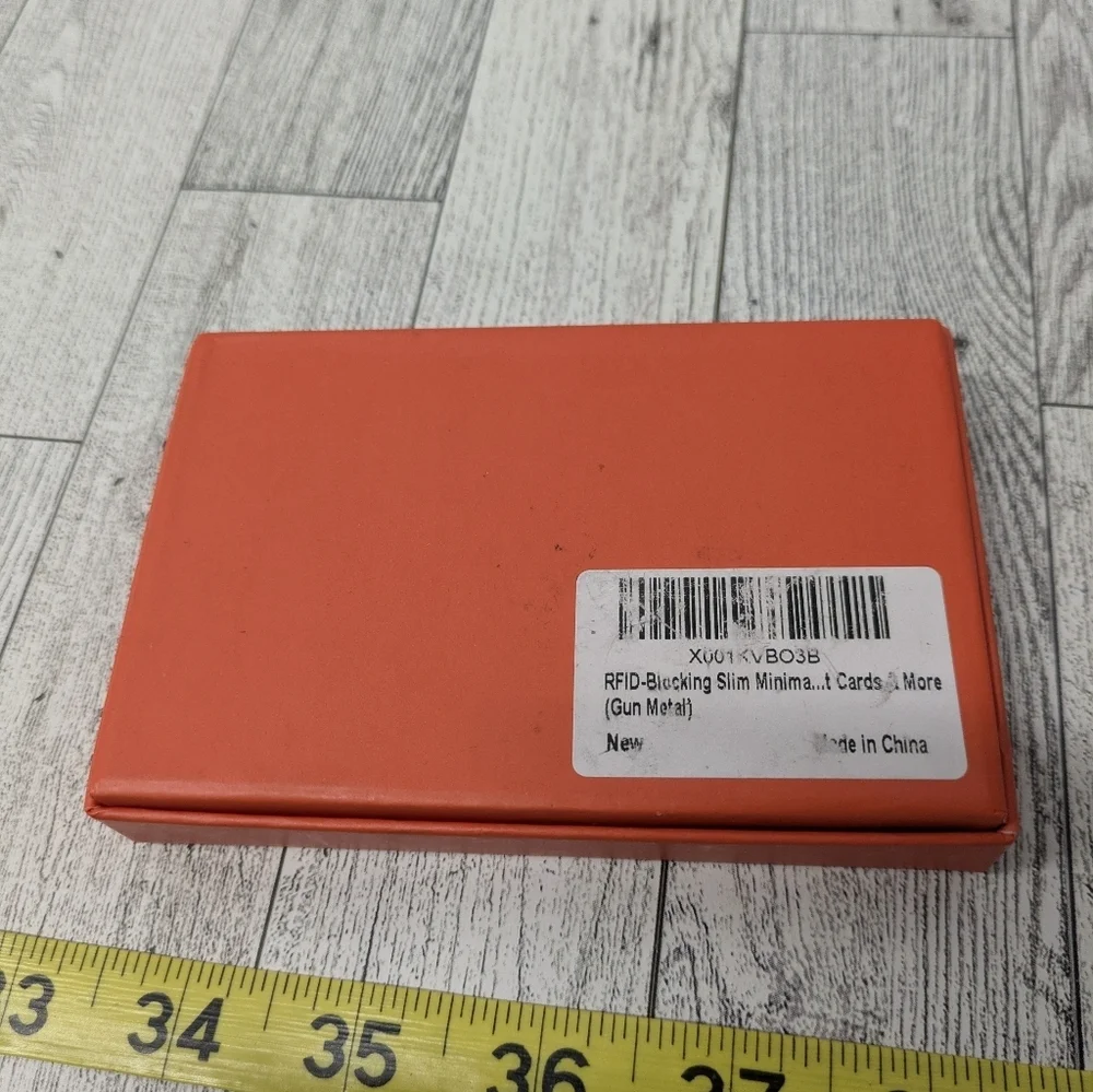 Maverick I Systems Gray Metal Card Holder